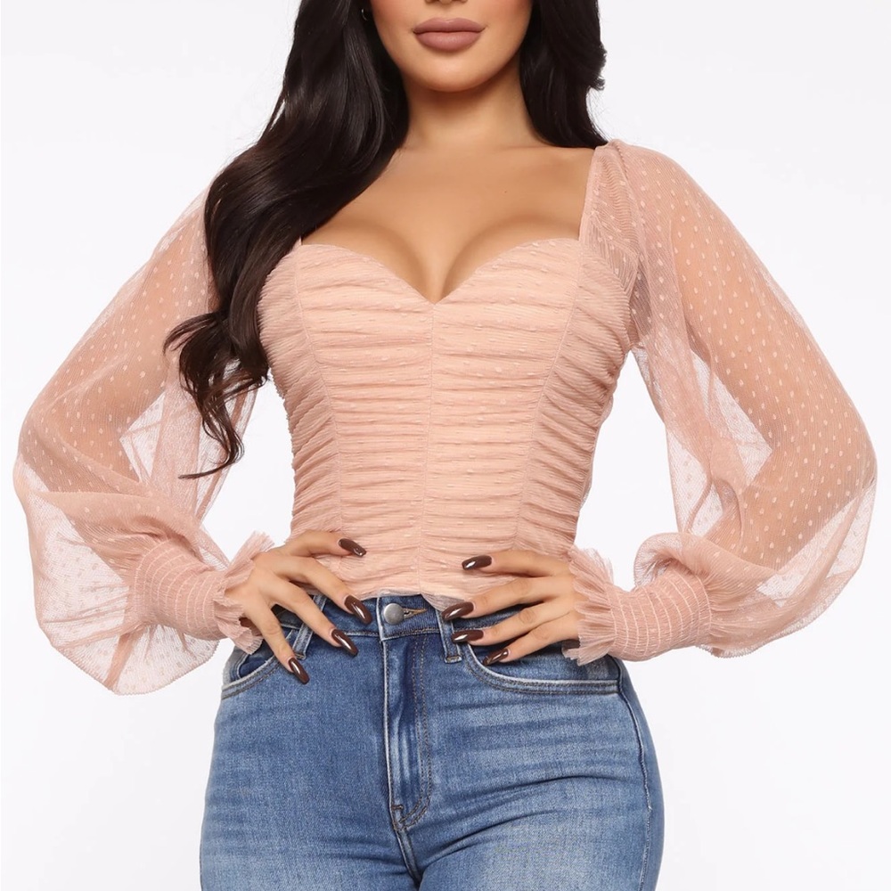 Cute Top - Picture 2 of 3